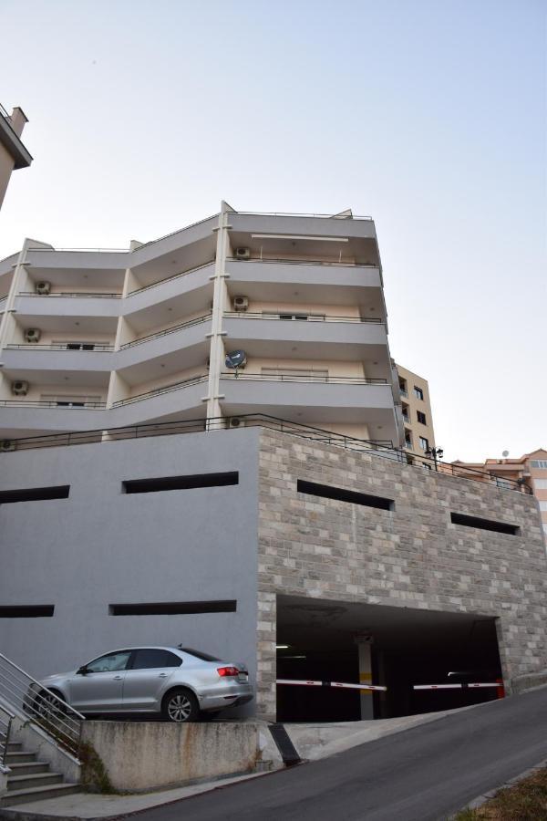 Bella Budva Apartment Becici  Exterior photo
